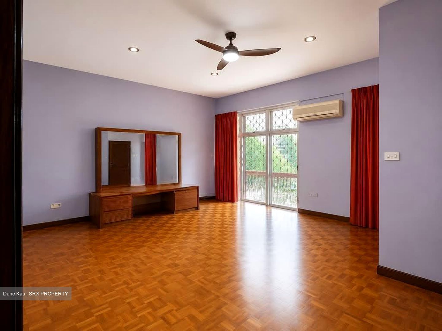 Richards Avenue (D19), Terrace #614695721